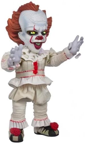 Говорящая фигурка Пеннивайз Mezco MDS Mega Scale «Оно», 38 см